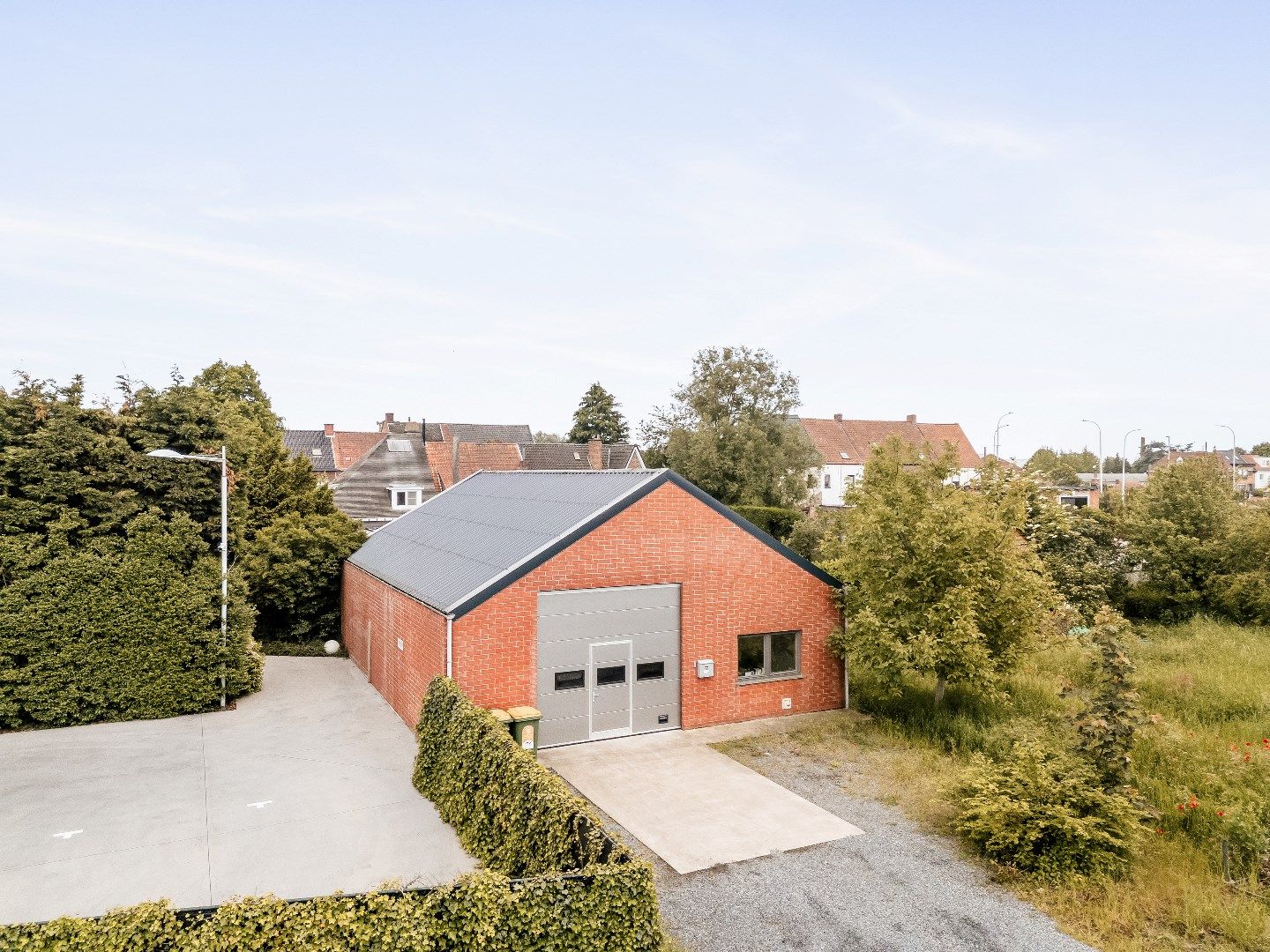 Halfopen woning met tuin, garage en loods 140m² foto 30