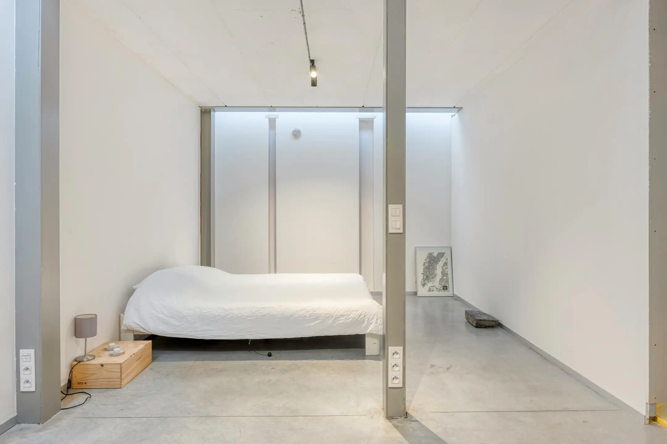 Unieke loft met binnentuin en parking te Sint-Kruis (Brugge) foto 15