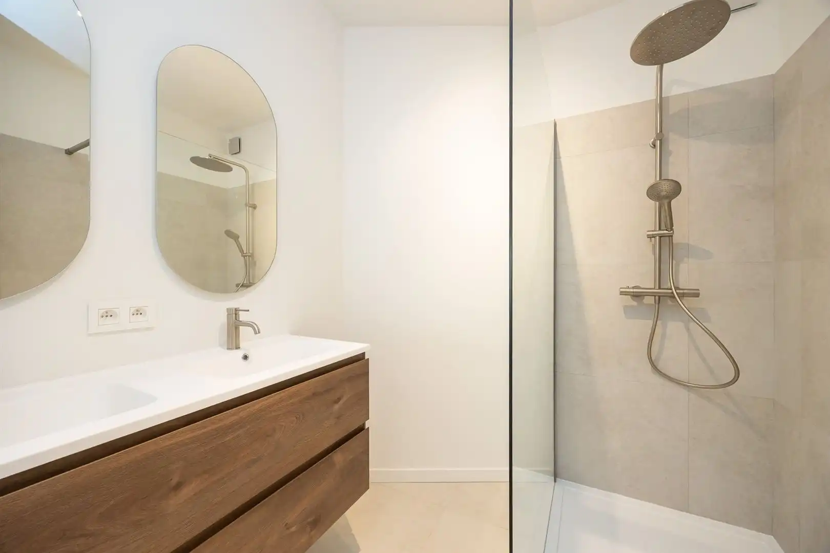 Gerenoveerd en instapklaar appartement met 1 slaapkamer.  foto 12