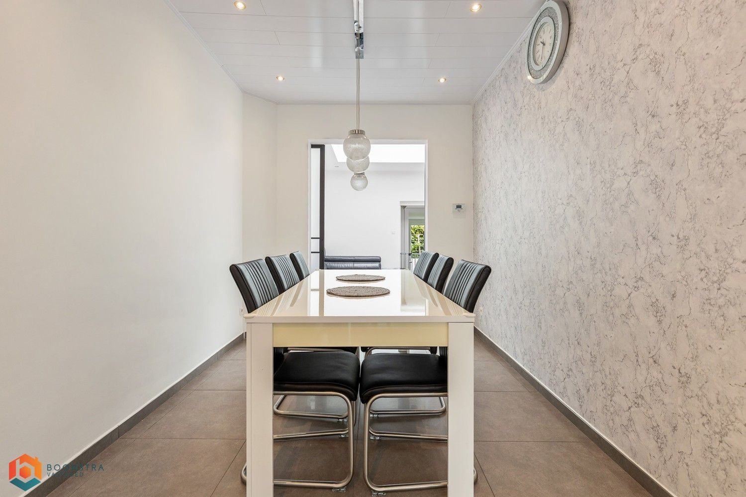 Instapklare woning met 4 slpkrs in Mechelen foto 6
