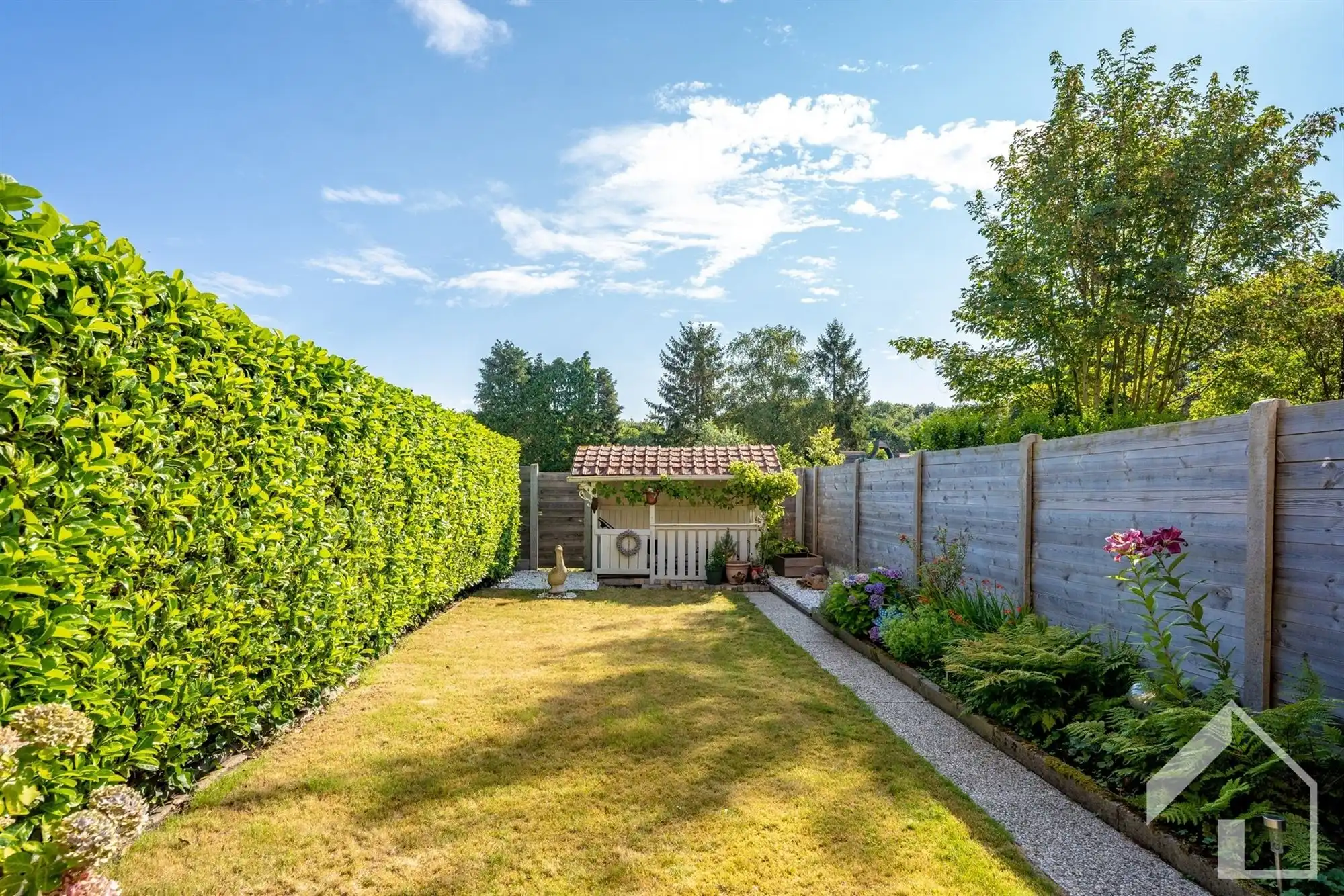 Bel-etage met 3 slaapkamers, tuin, terras en veel privacy foto 16