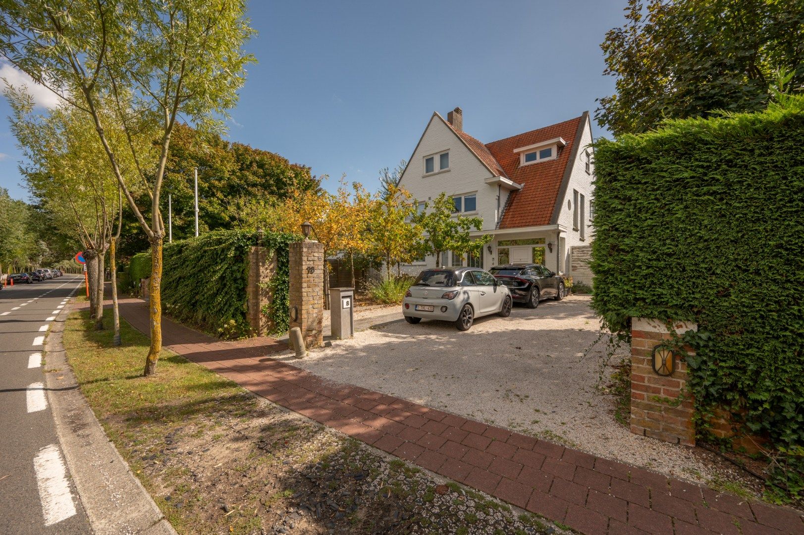 ()=>{if(producerUpdateValueVersion(node),producerAccessed(node),node.value===ERRORED)throw node.error;return node.value} Fochlaan 18 - - 8300 Knokke-Heist
