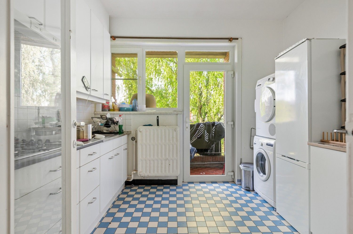 Appartement op de tweede verdieping met 2 ruime slaapkamers te Antwerpen! foto 6