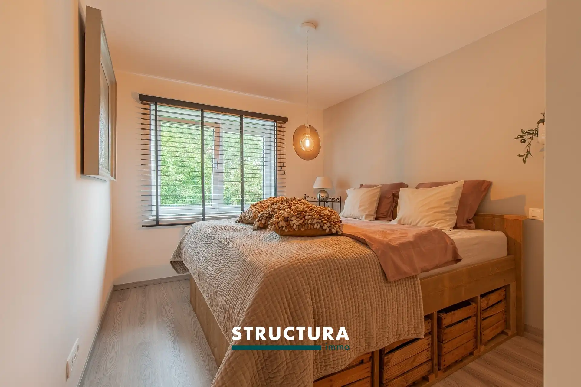 Volledig instapklare woning met 3slpk's, tuin en carport foto 16