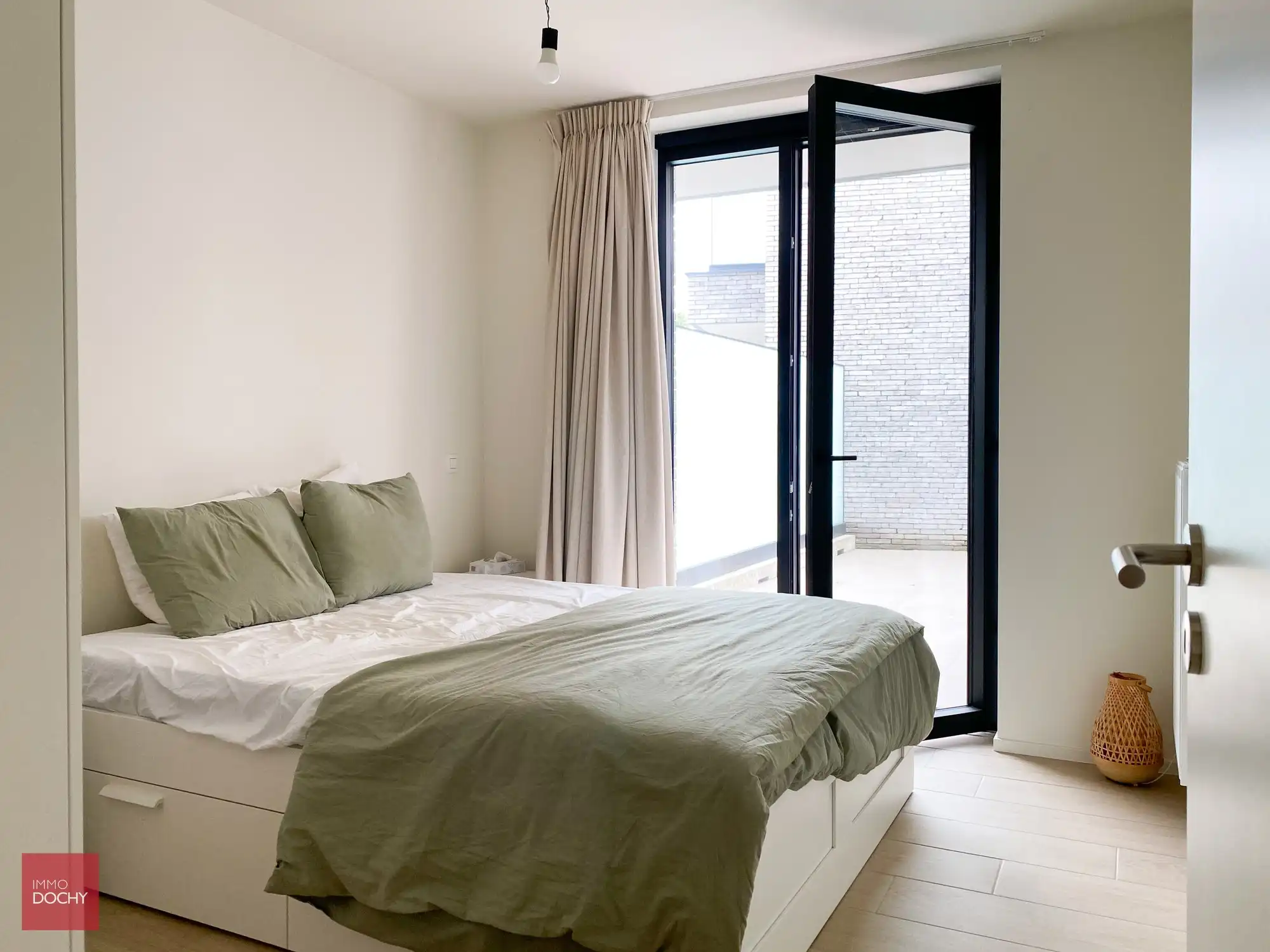 Recent gebouwd instapklaar appartement met grote terrassen en ondergrondse garagebox | Potegemstraat foto 9