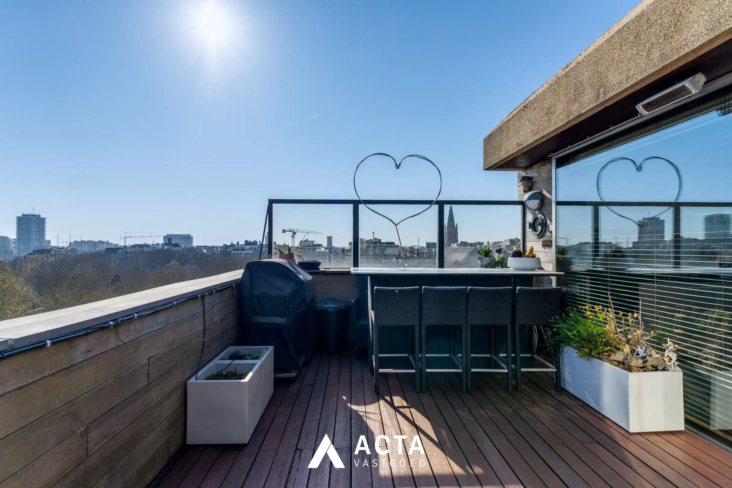 Luxueus dakappartement met 3 slaapkamers en panoramische terrassen in hartje Oostende foto 22