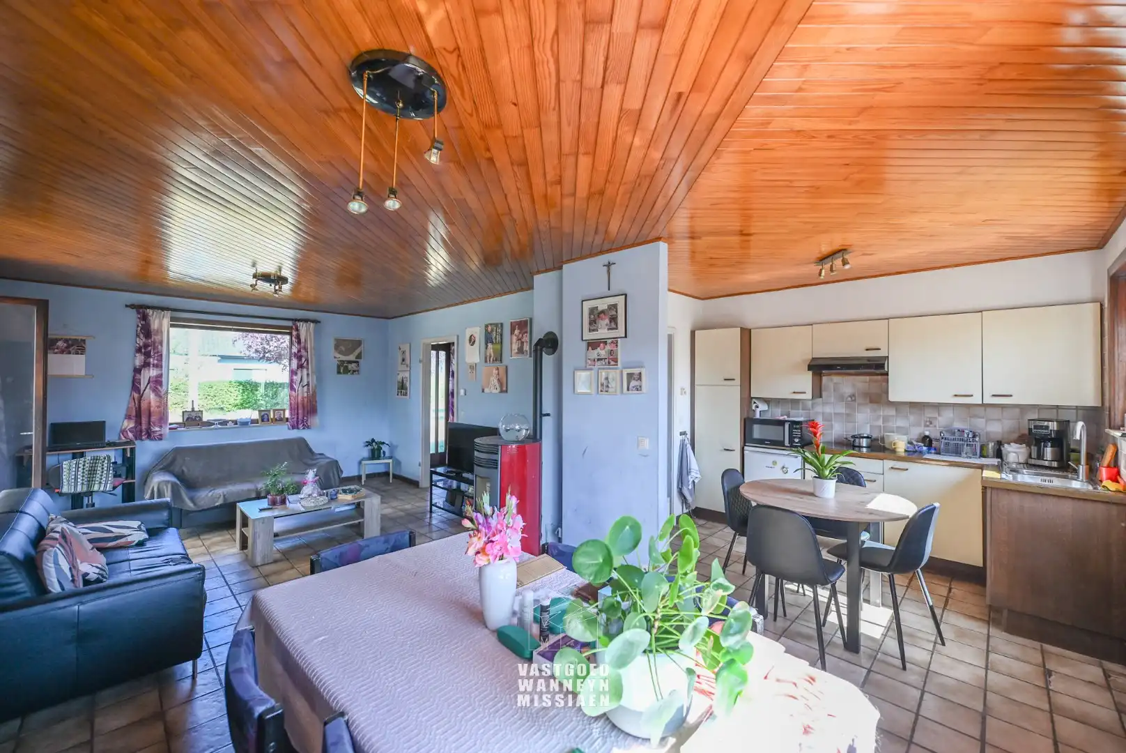 Rustig gelegen woning op mooi perceel van 883m2 te Bellem foto 8