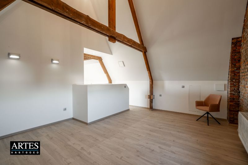 Charmante woning met 3 slaapkamers foto 33