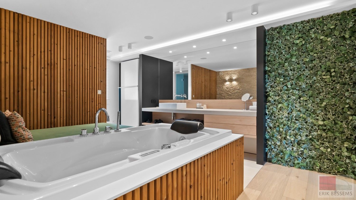 Uitzonderlijke villa met geïntegreerde wellness- en B&B-uitbating foto 44