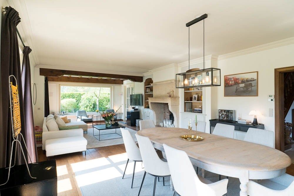 Prachtig landhuis met grote tuin en garage in Sint-Martens-Latem foto 3