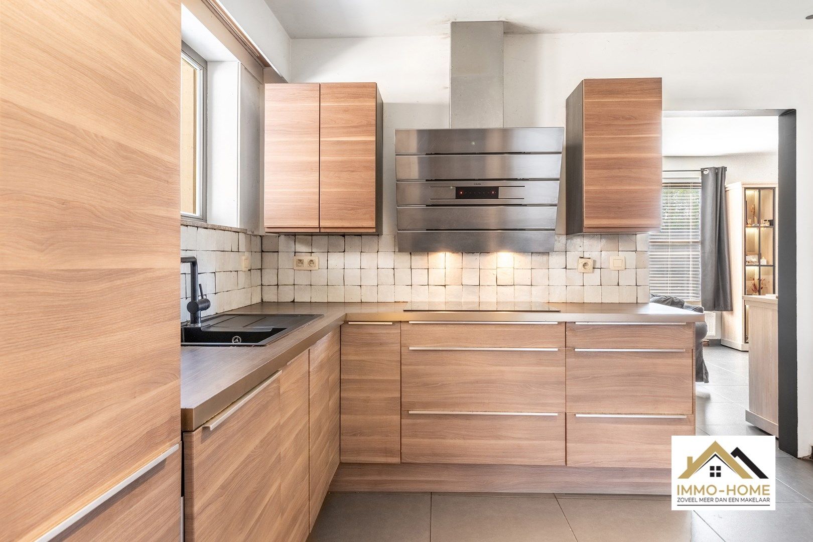 Recente energiezuinige ruime HOB in woonwijk!  foto 7