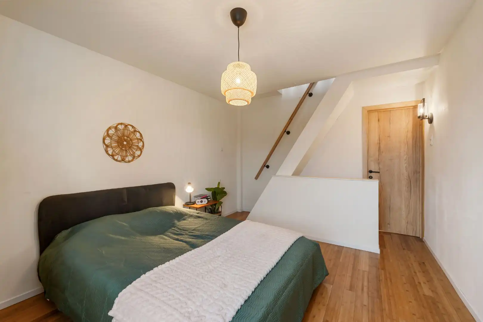 Instapklare woning met 3 slaapkamers en verzorgde stadstuin in Kortrijk foto 10