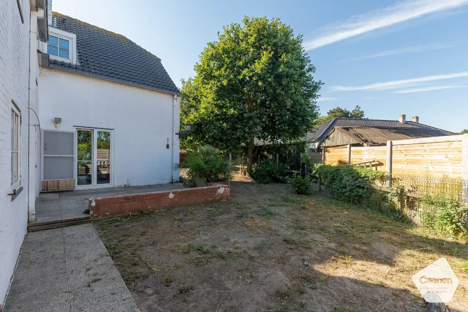Te renoveren villa met 3 slaapkamers, 2 badkamers, sauna en ruime tuin foto 30