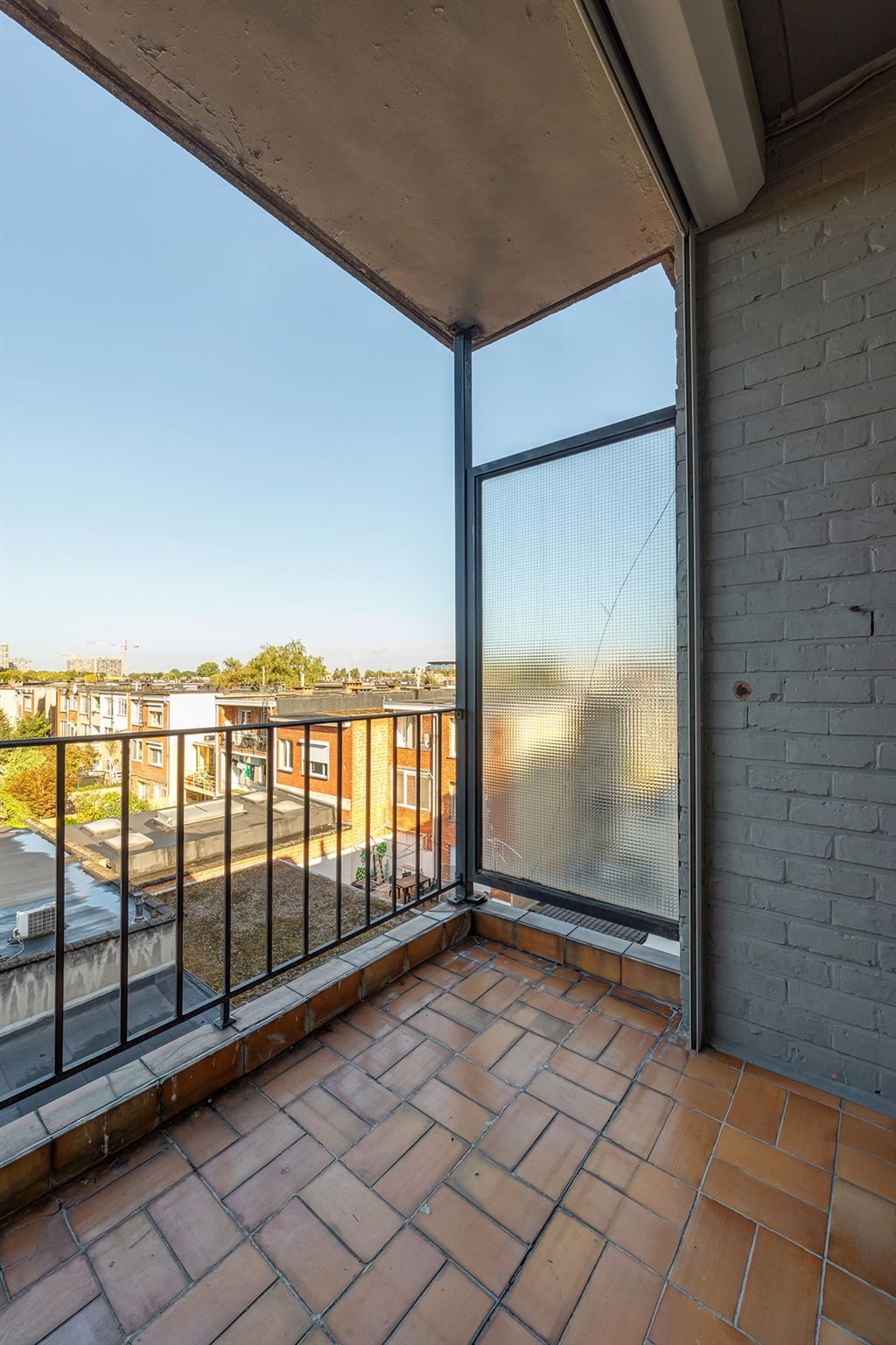 Instapklaar appartement met terras foto 14