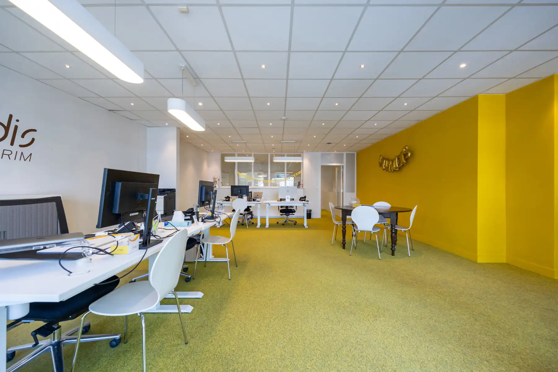 Handels- of kantoorruimte van 112m² op toplocatie aan de Jachthaven van Turnhout.  foto 4