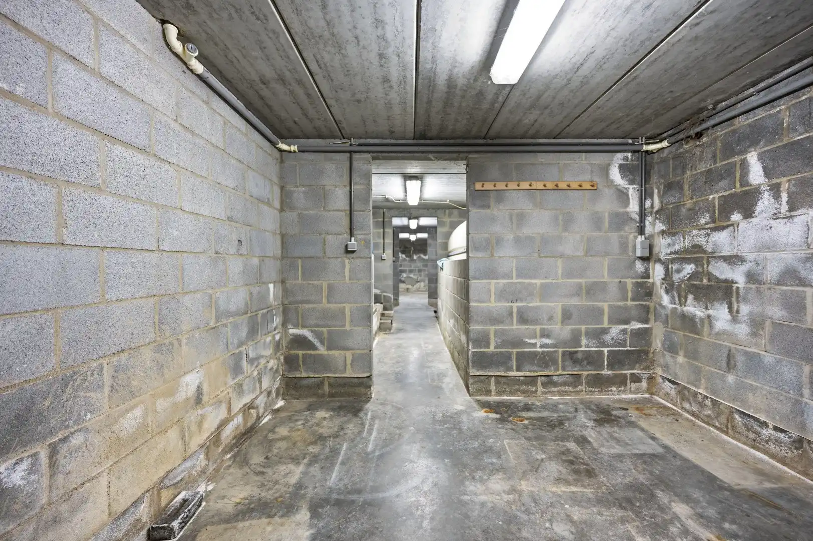Mooie instapklare woning met tuin, terras, garage en 4 slpks foto 20