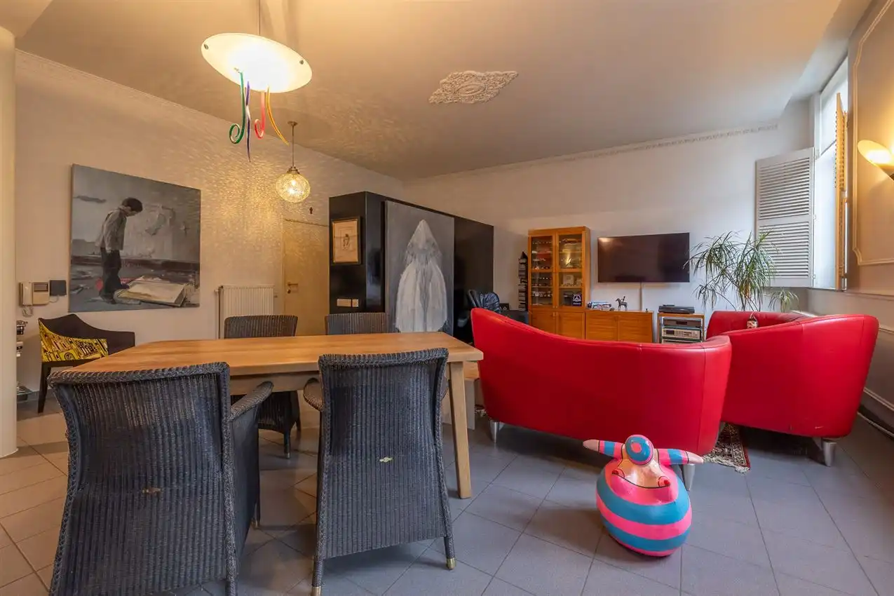 2slk appartement met grote garage in het centrum foto 7