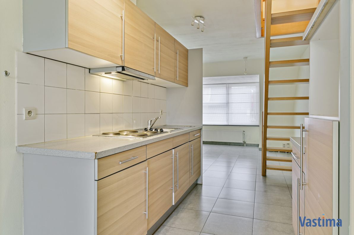 Instapklaar appartement met dubbel verdiep nabij centrum Aalst foto 5