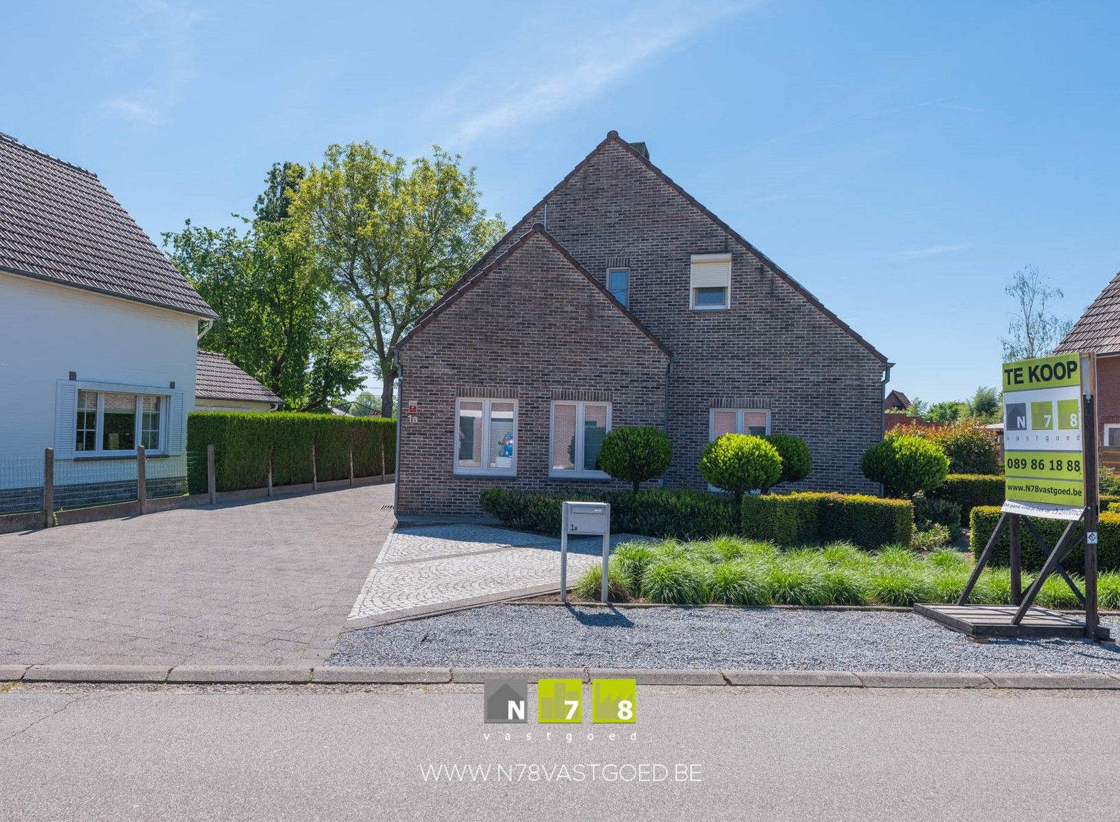 Huis te koop foto {{pictureIndex}}