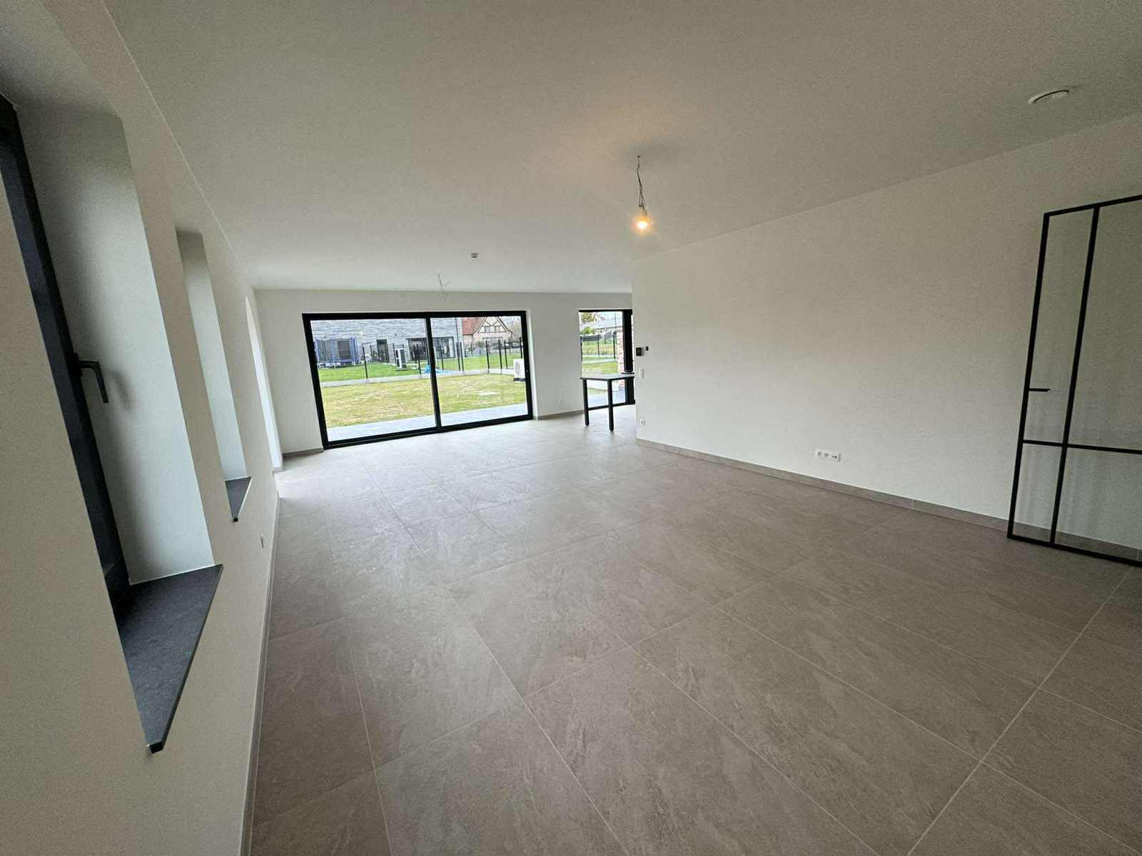 Nieuwbouw woning te huur in Ophasselt foto 3