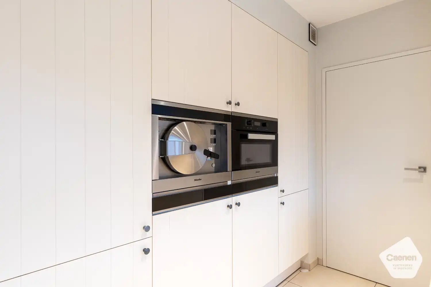 ENERGIEZUINIGE RECENTE WONING (2015) MET 3 SLAAPKAMERS & PRACHTIGE TUIN OP 2 BOUWGRONDEN! foto 8