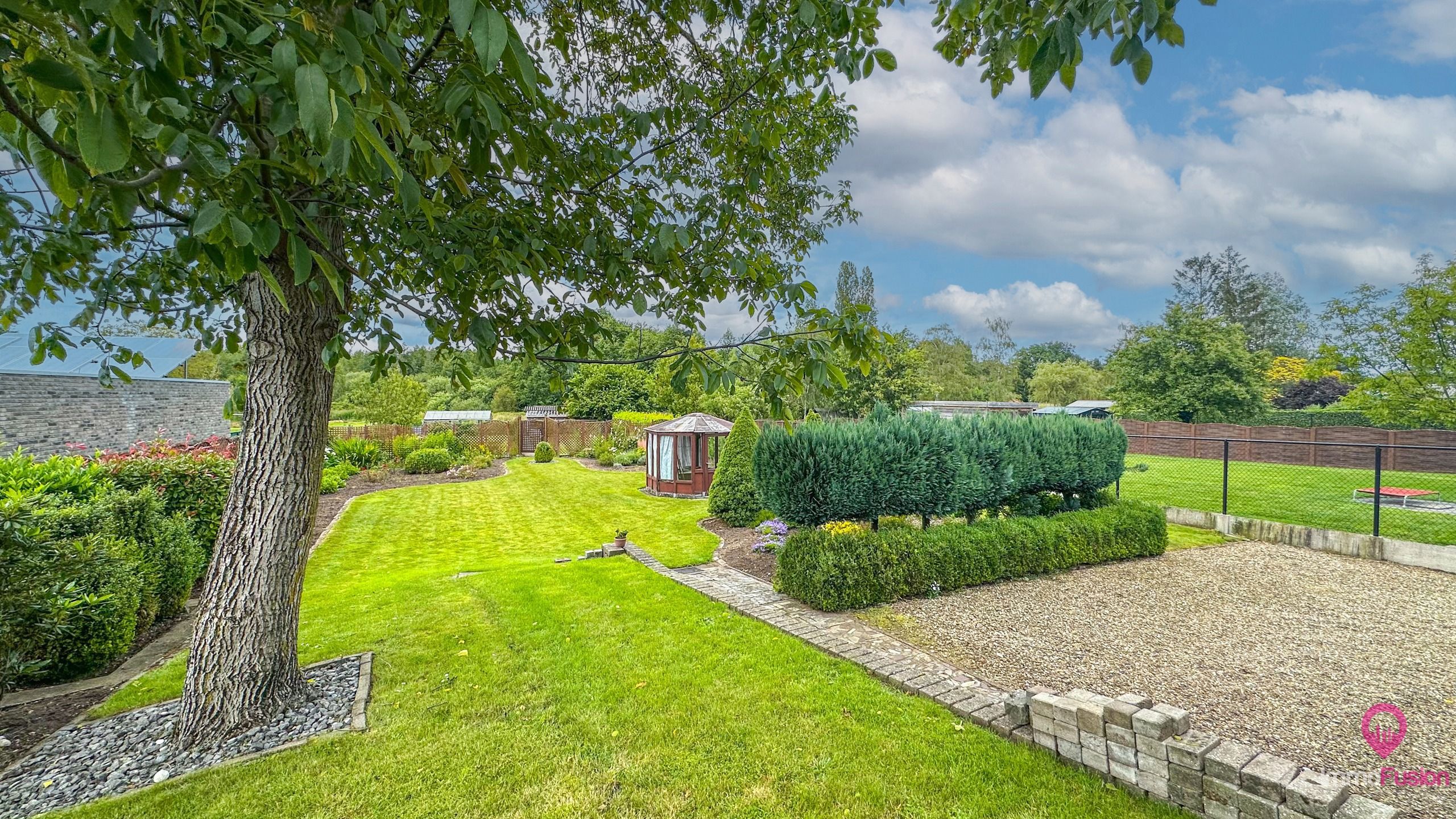 Ruime woning met 5slpk + groot perceel in bosrijke omgeving! foto 41