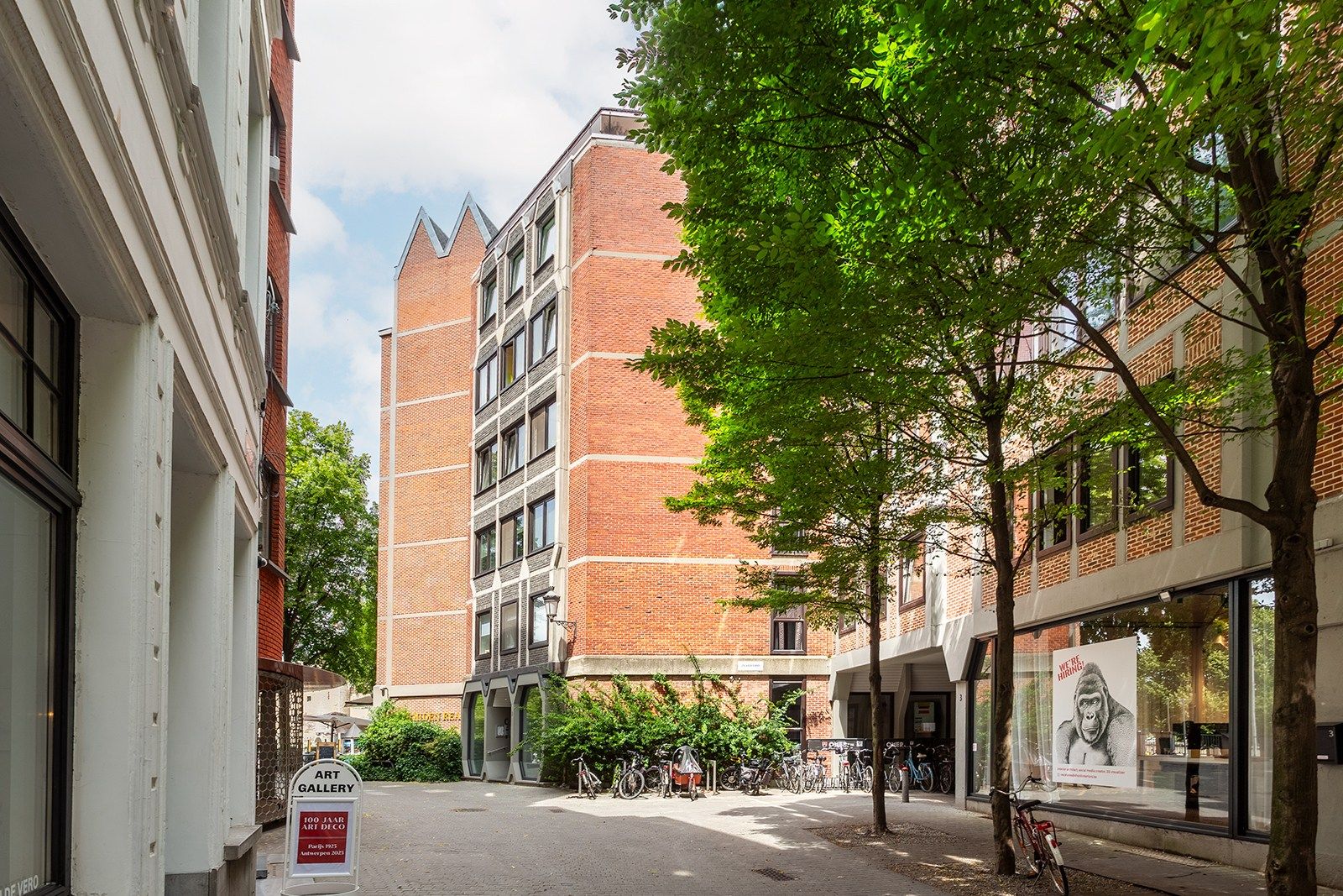 Luxueuze gemeubelde studio aan de Grote Markt foto 21