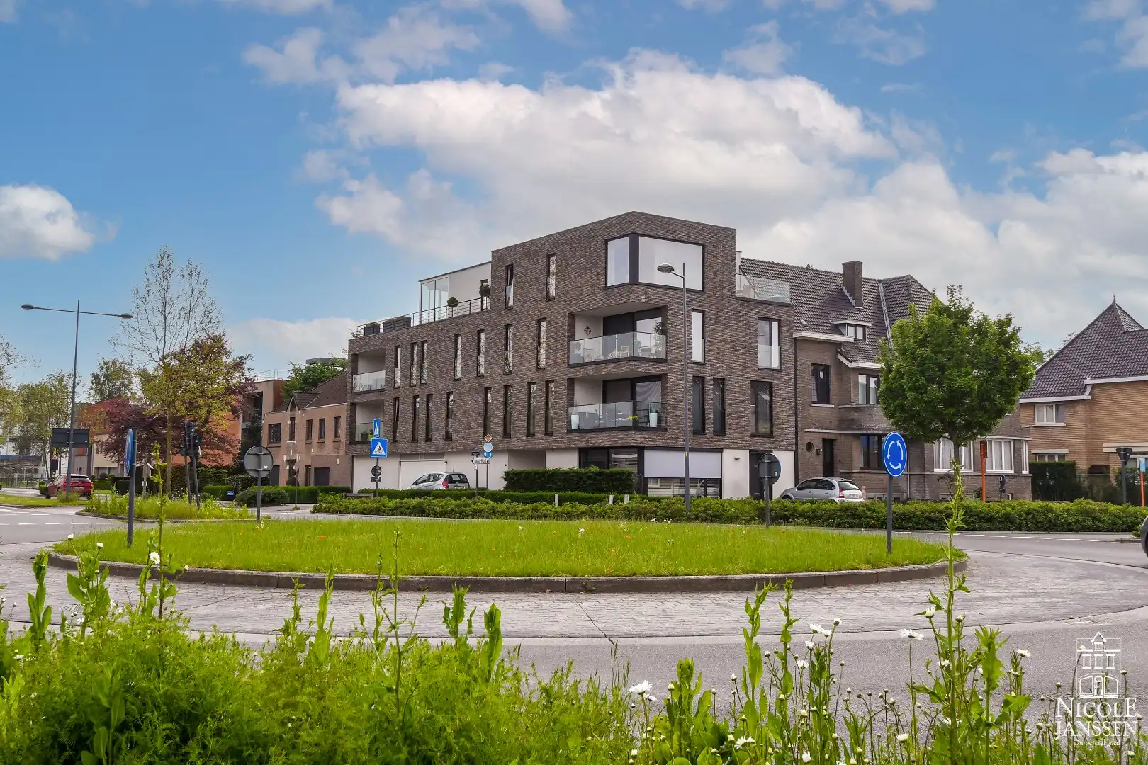 Royaal penthouse met twee slaapkamers, twee terrassen en drie autostandplaatsen foto 30