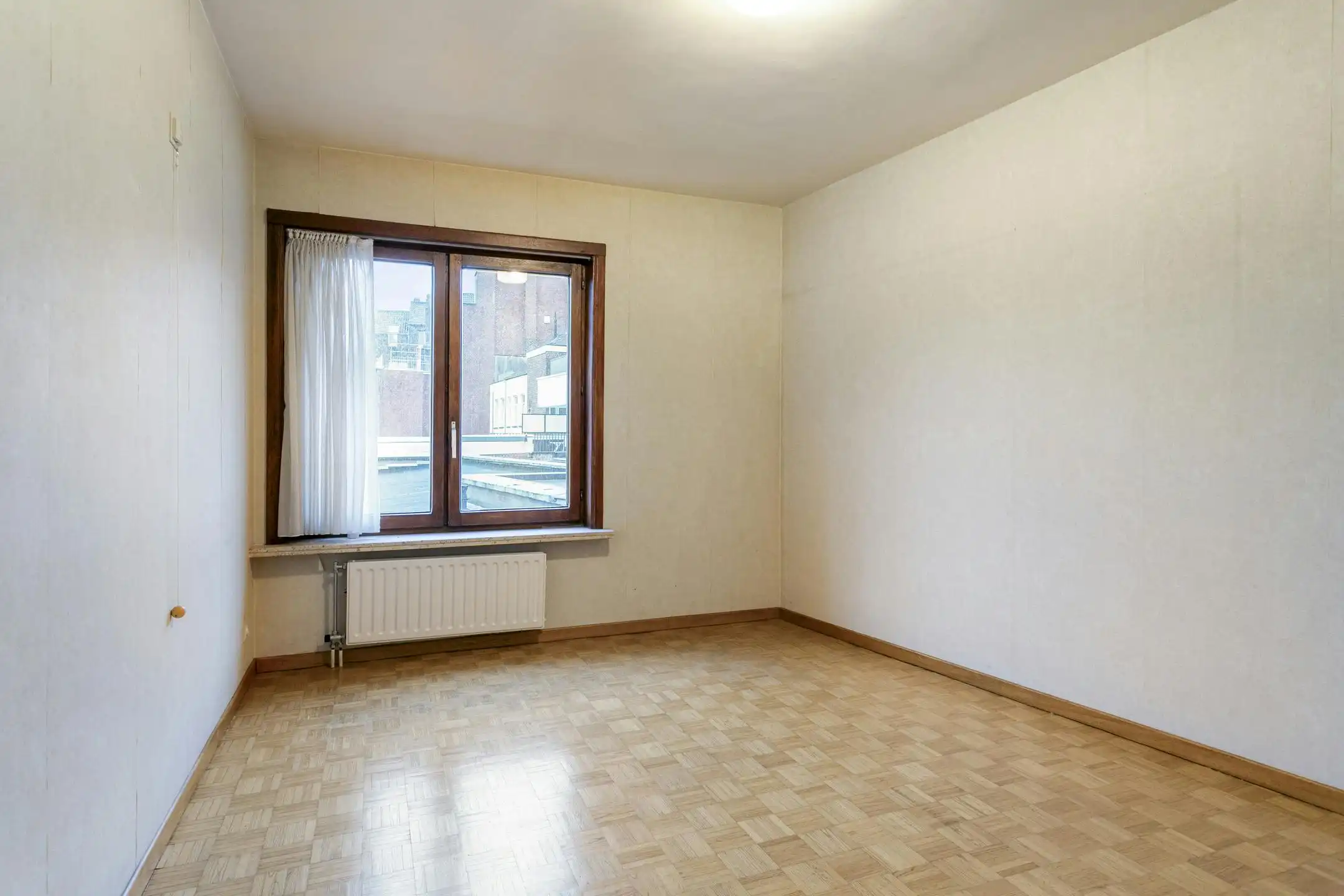 Appartement te koop op de Veemarkt in Ieper  foto 9