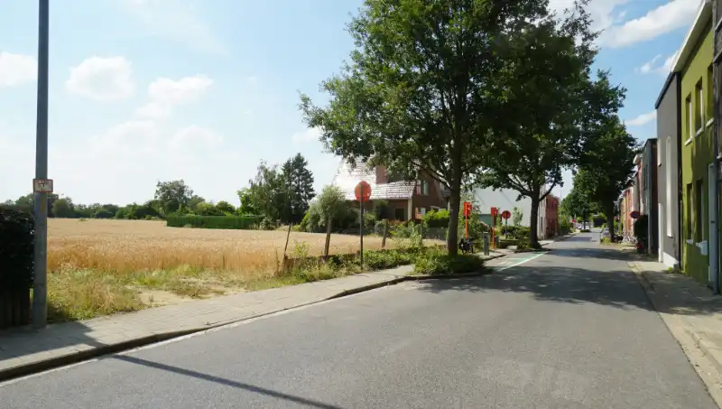 Bouwgrond van 7 are 40 ca voor half-open-bebouwing foto 6