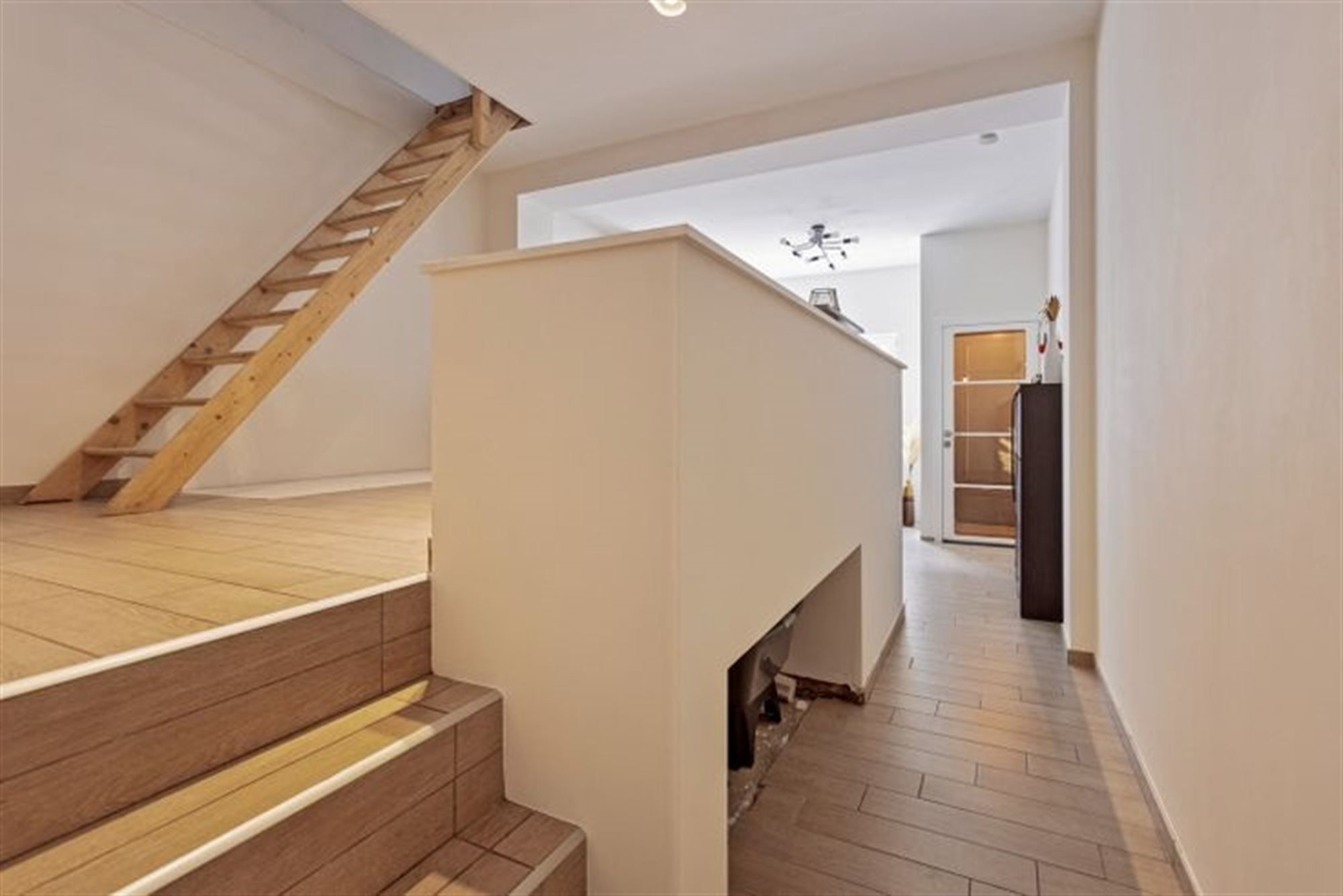 Woning met 2 slaapkamers en tuin. foto 8