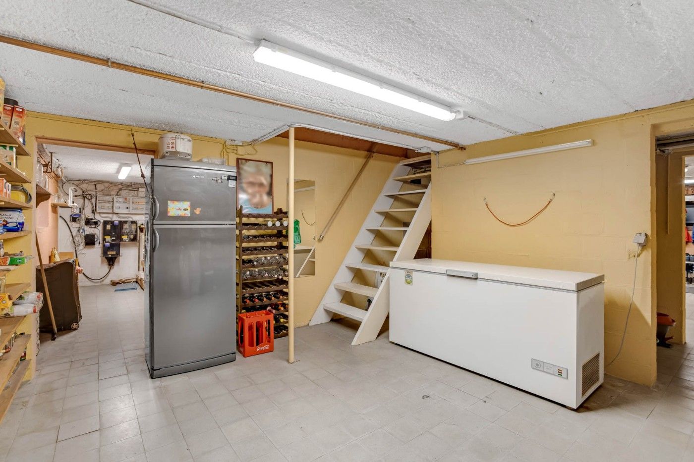 Riante, instapklare woning met 6 slpk., tuin en garage op 3115m² foto 15