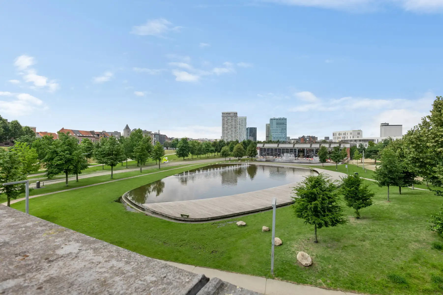 Commercieel handelspand tegenover Park Spoor Noord! foto 14