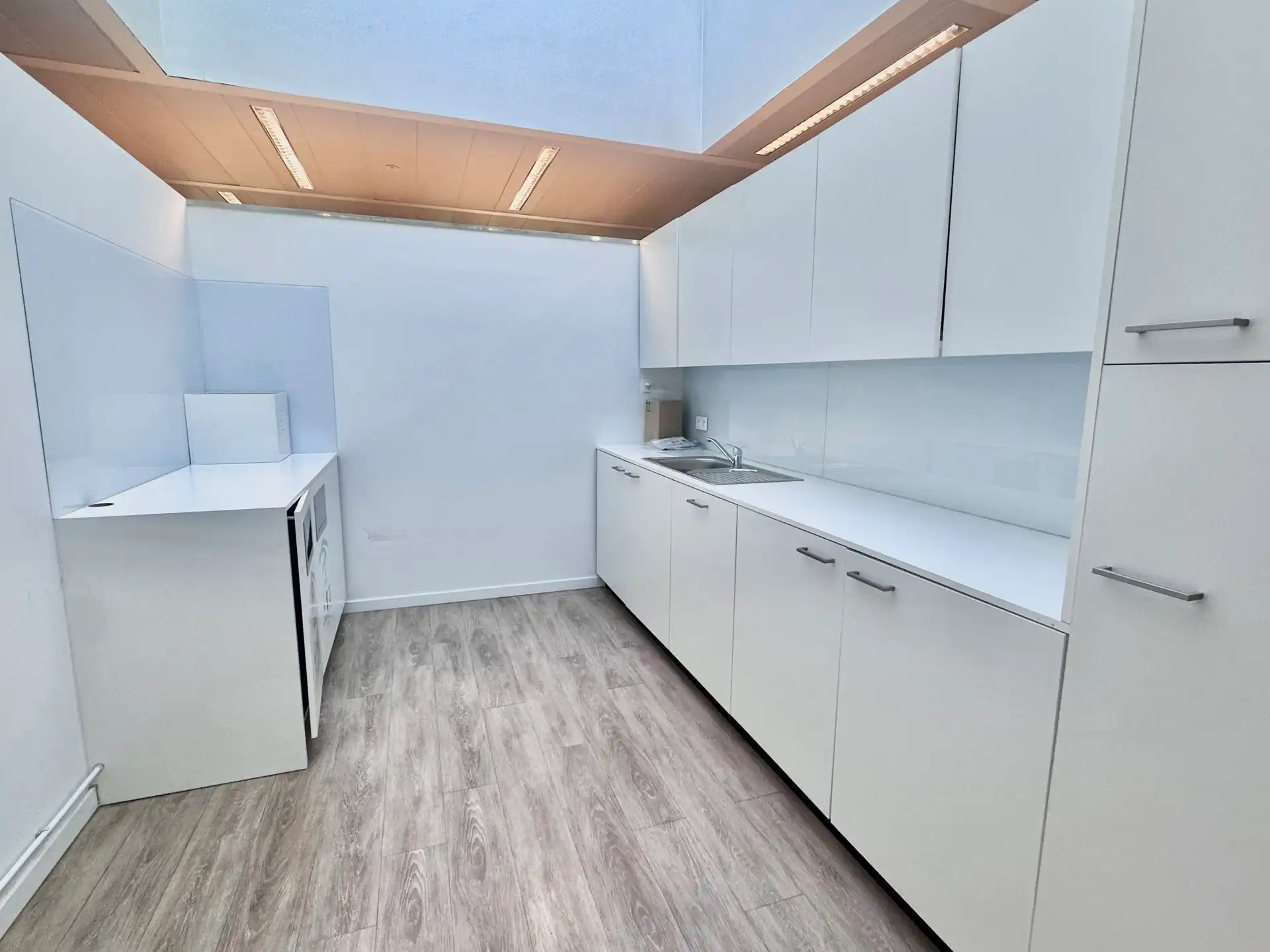 PRINS BOUDEWIJNLAAN 5: MODERNE KANTOORRUIMTES NABIJ E19 foto 12