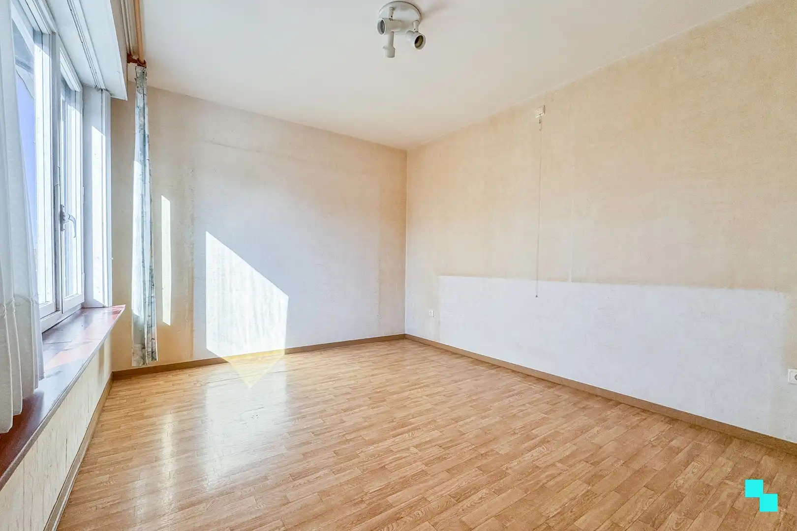 Rust gelegen woning met garage te Kachtem foto 25