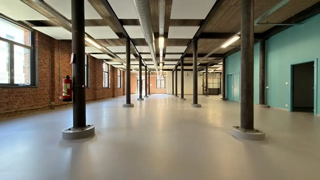 Uniek loftkantoor te huur nabij 't Eilandje in Antwerpen foto 5
