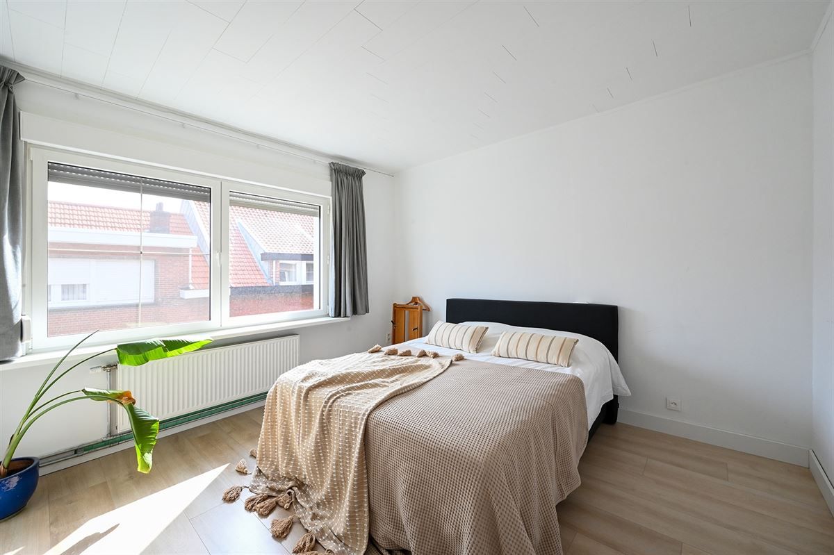 Supergezellige gerenoveerde woning met zij-ingang foto 15