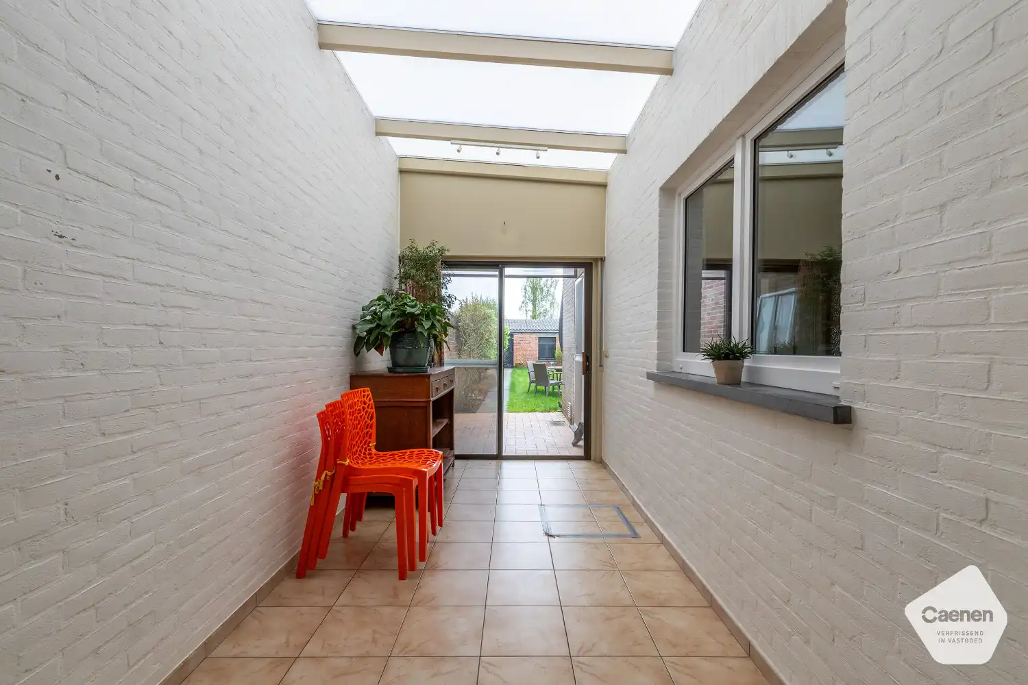 Energiezuinige woning op centrale ligging in Sint-Michiels met 3 slaapkamers en zonnige tuin! foto 8