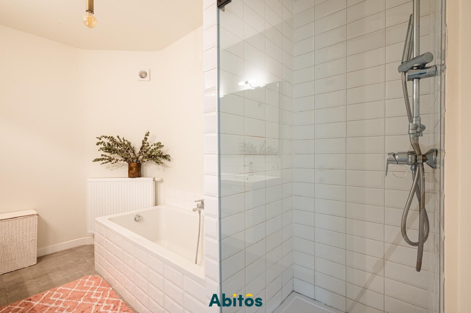 Ruim duplexappartement met 3 slaapkamers nabij Gent-Dampoort foto 14