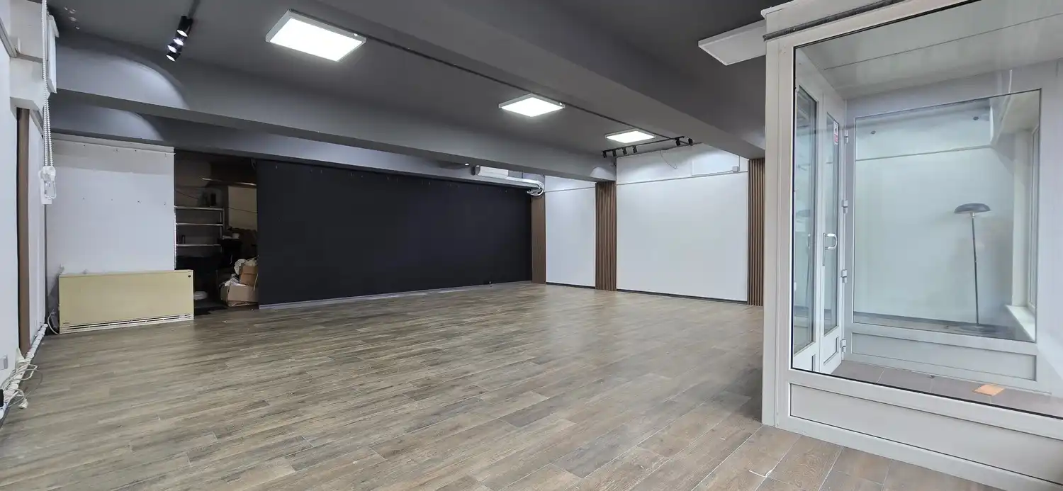 Handelspand/kantoor te huur in Genk-Stalenstraat foto 7