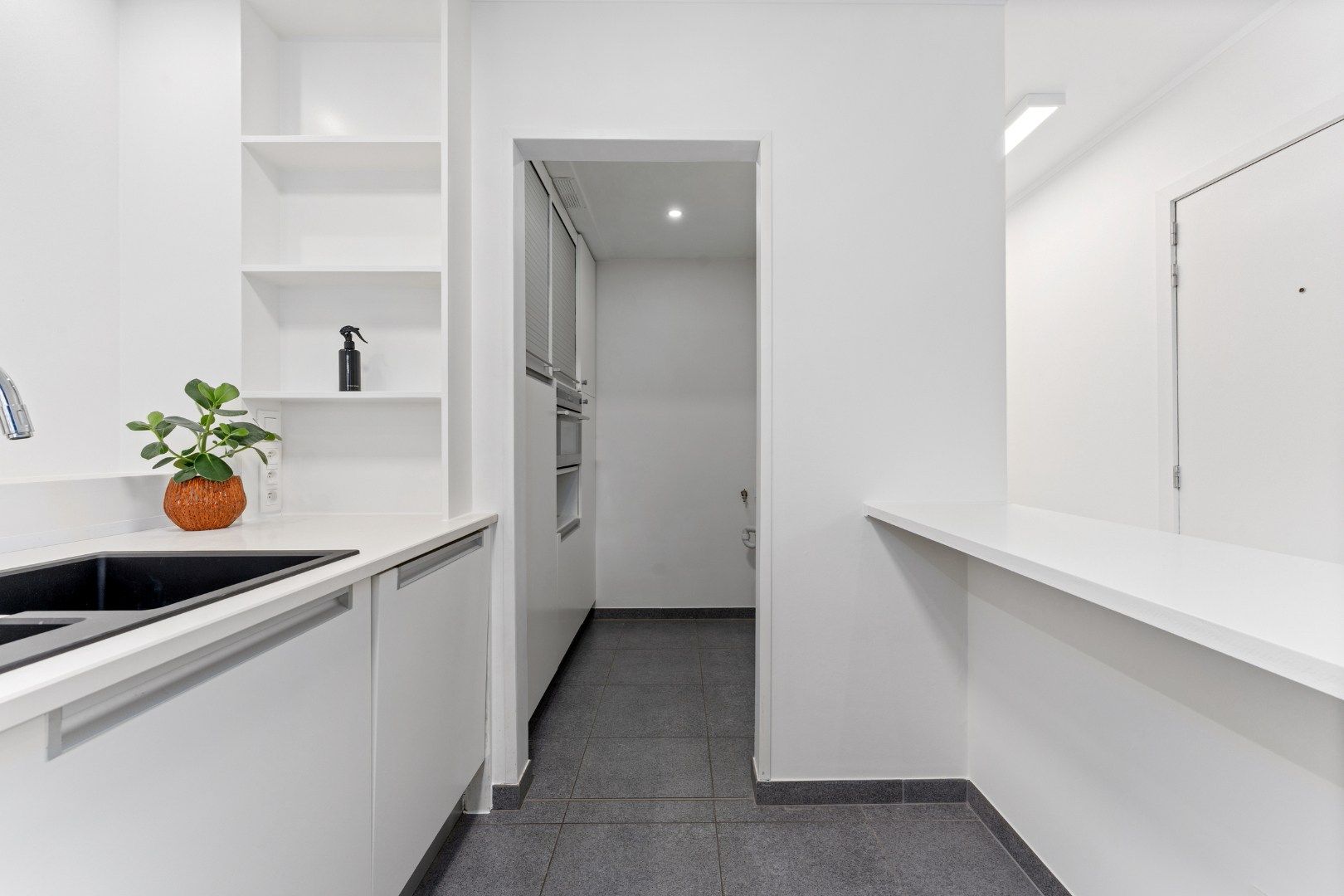 Instapklaar appartement met 2 slaapkamers te koop foto 10