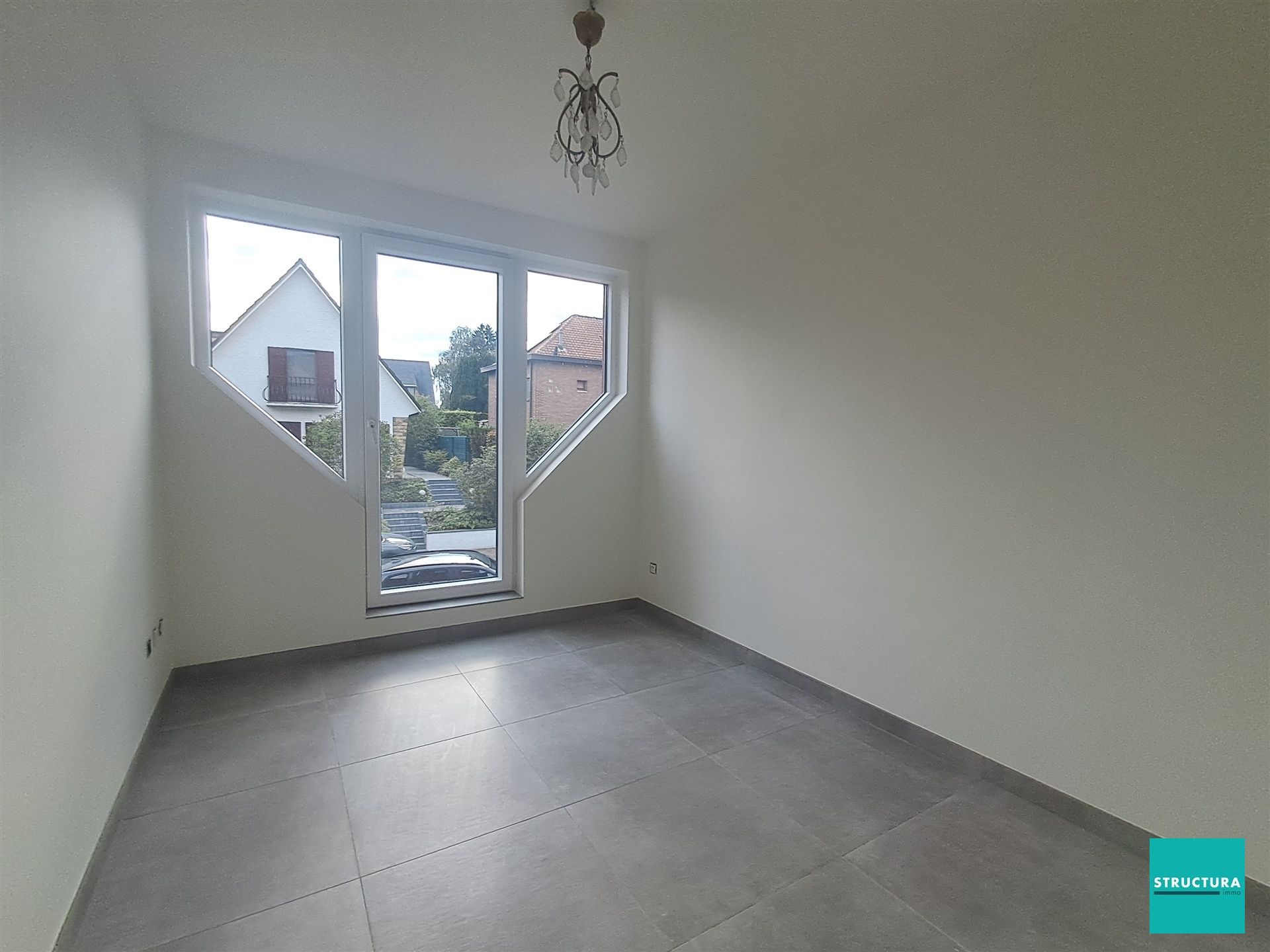 Villa met 4 kamers en mooie, privatieve tuin foto 15