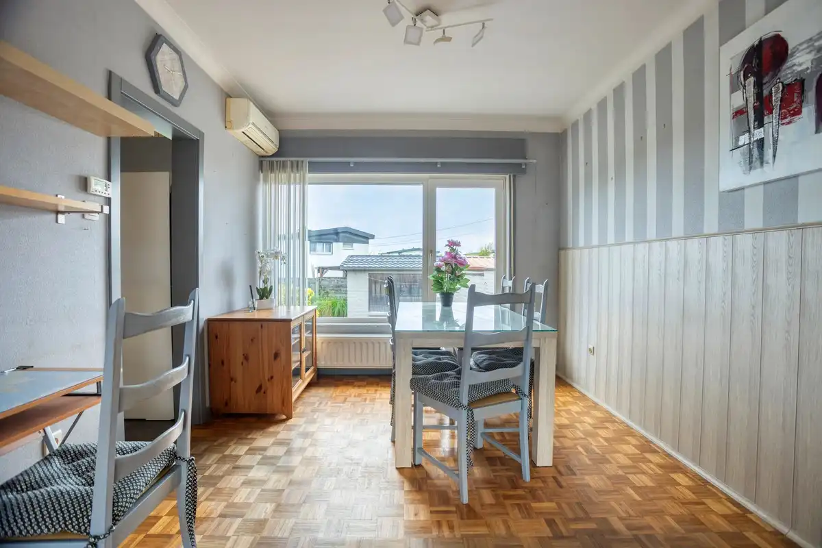 Op te frissen woning met twee slaapkamers op rustige locatie foto 4