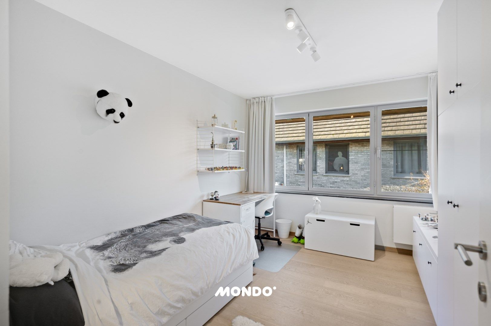 Toplocatie! Moderne, instapklare villa. foto 13