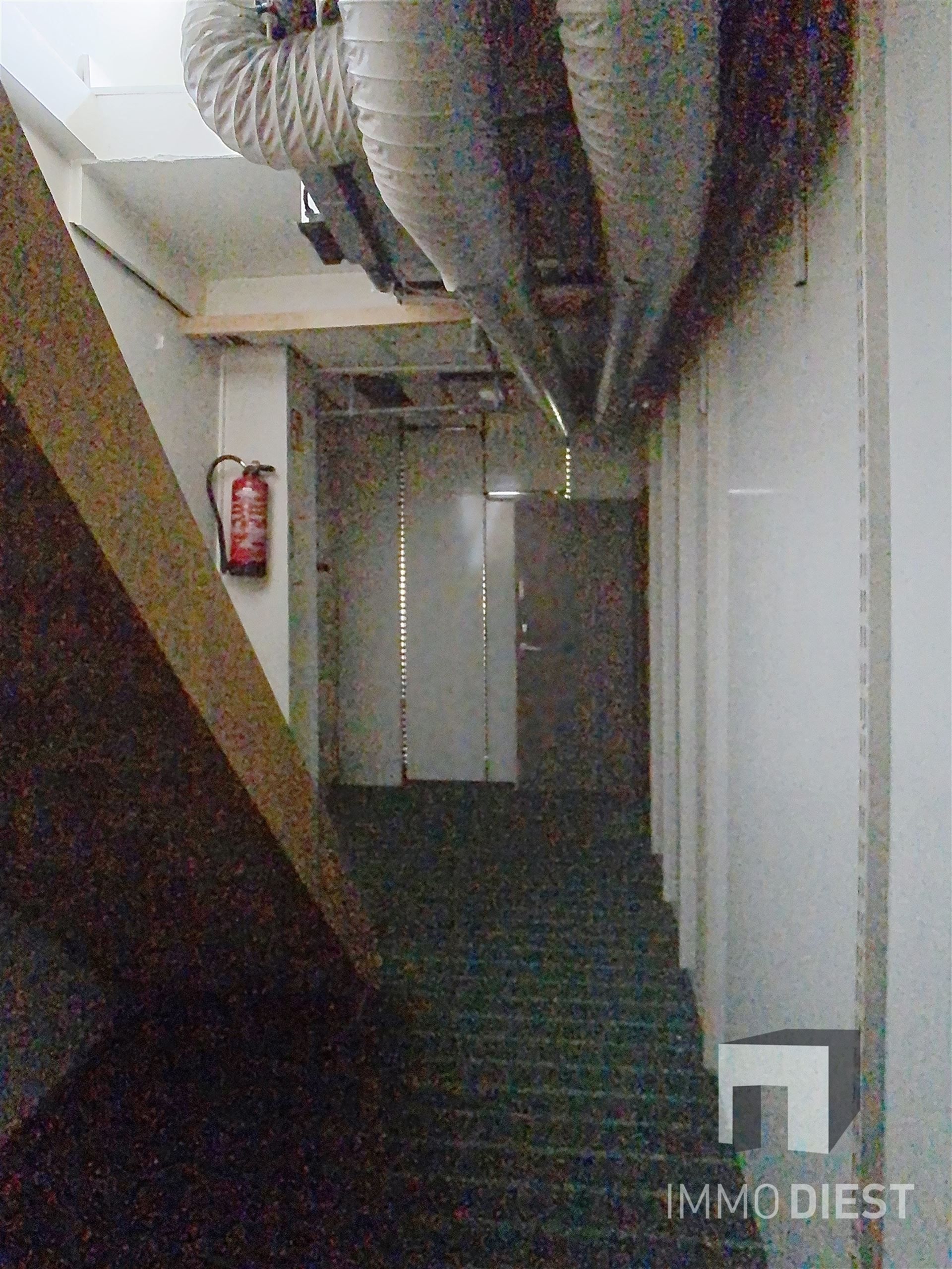 Handelspand met woonst – werken én wonen onder één dak voor slechts € 295.000 foto 12