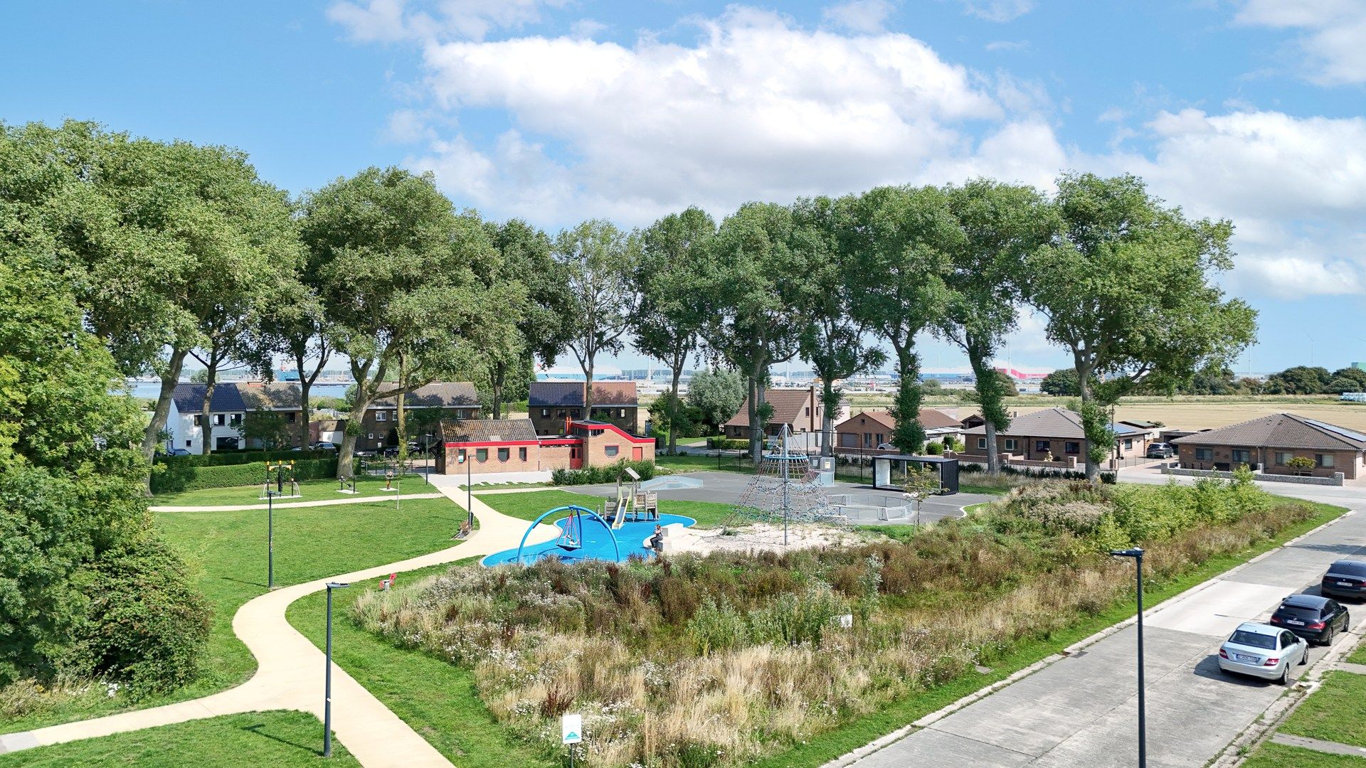 Halfopen woning op een mooi perceel van 655m² te Lissewege foto 23