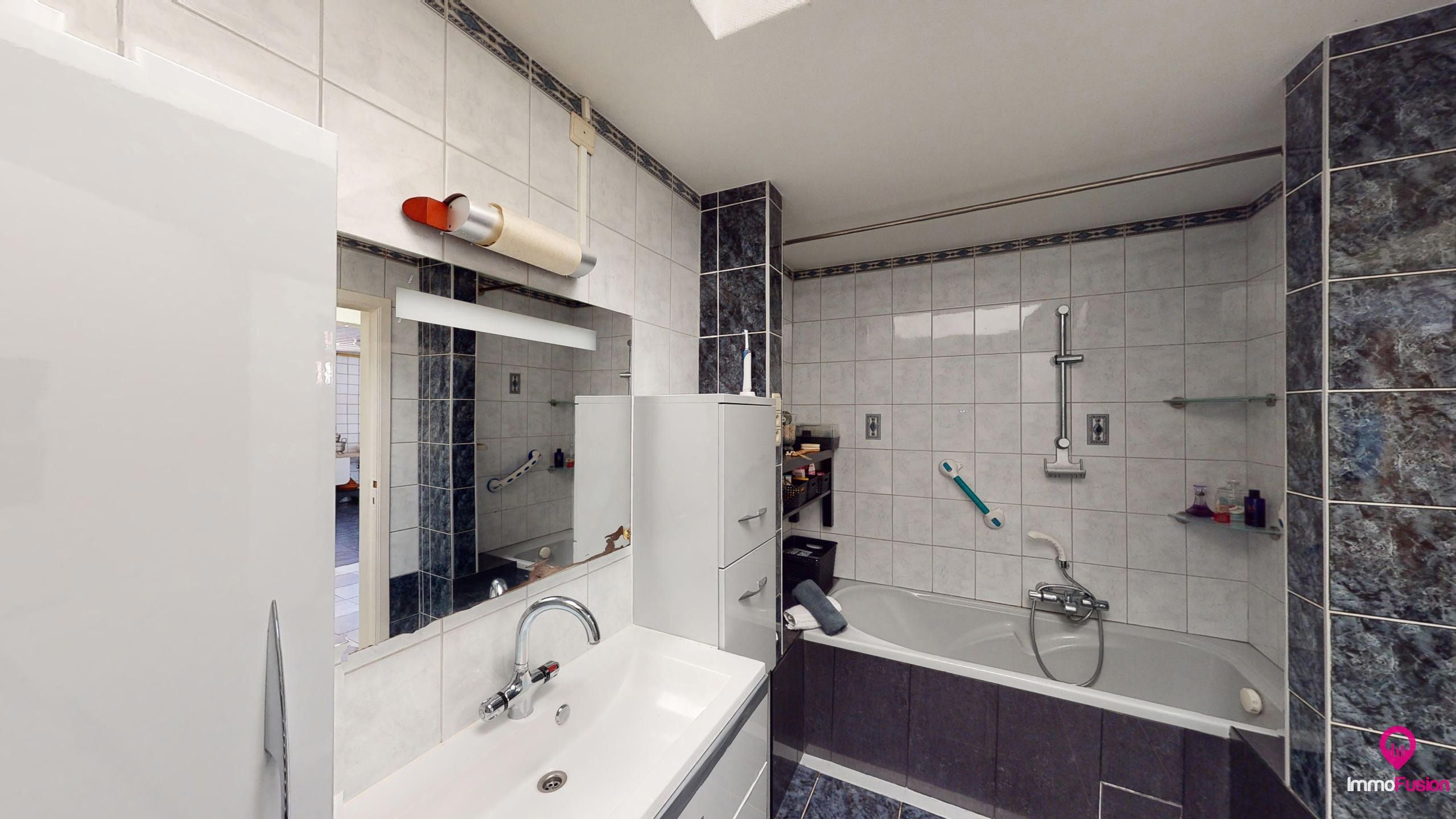 Ruime gezinswoning met 5slpk en 3badk in hartje Berkenbos! foto 14