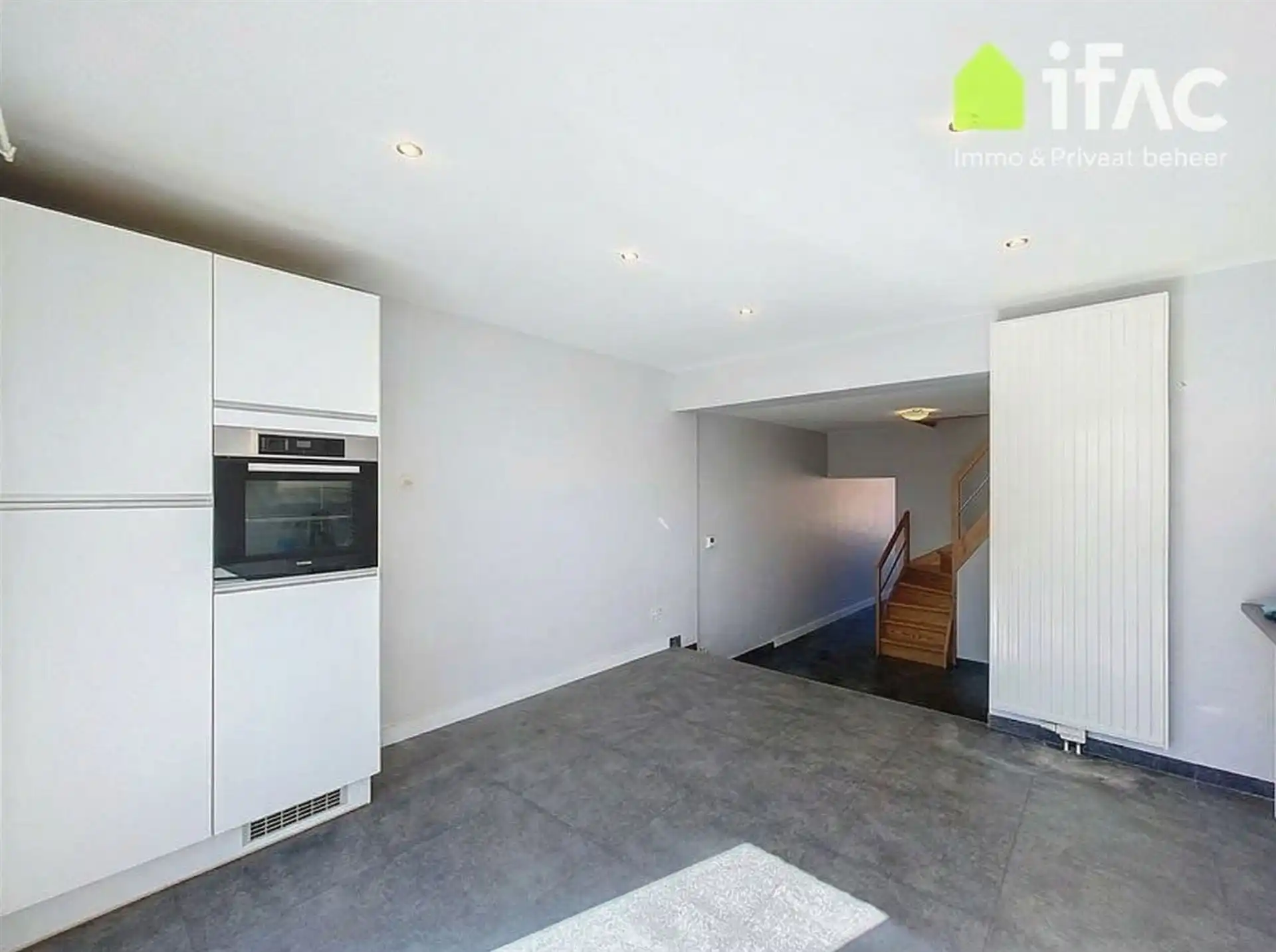 Gezellige rijwoning met 2 slaapkamers en terras foto 6