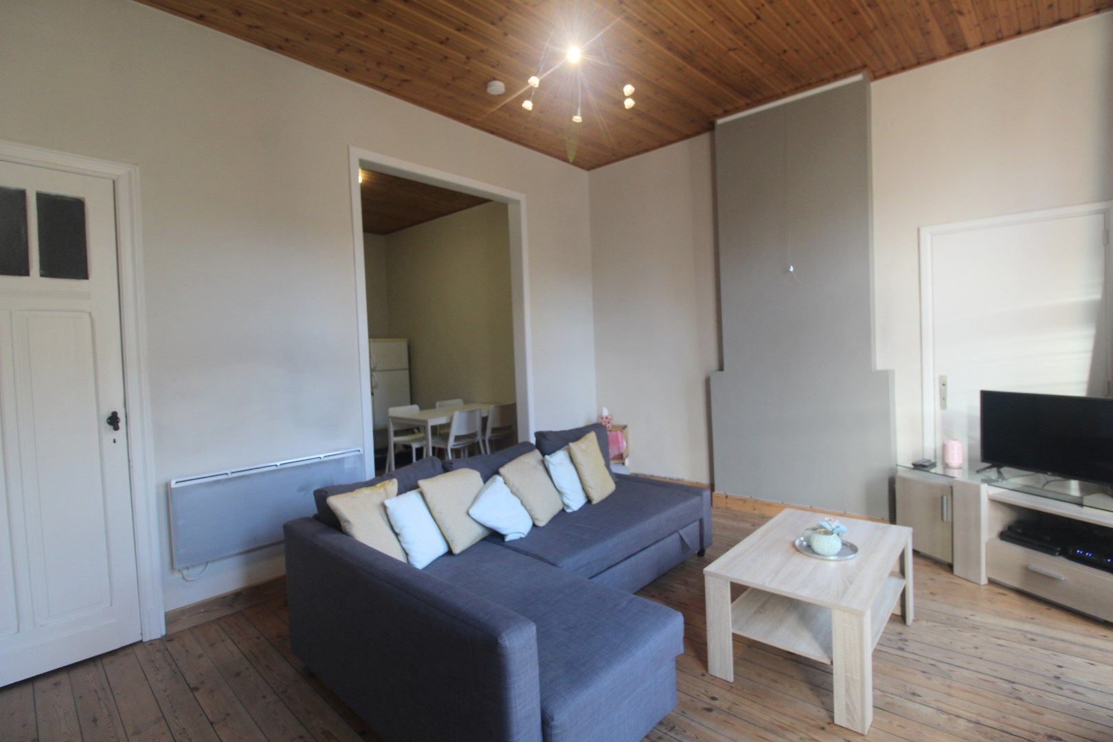 DUPLEX-APPARTEMENT MET 2 SLAAPKAMERS IN CENTRUM IEPER foto 5