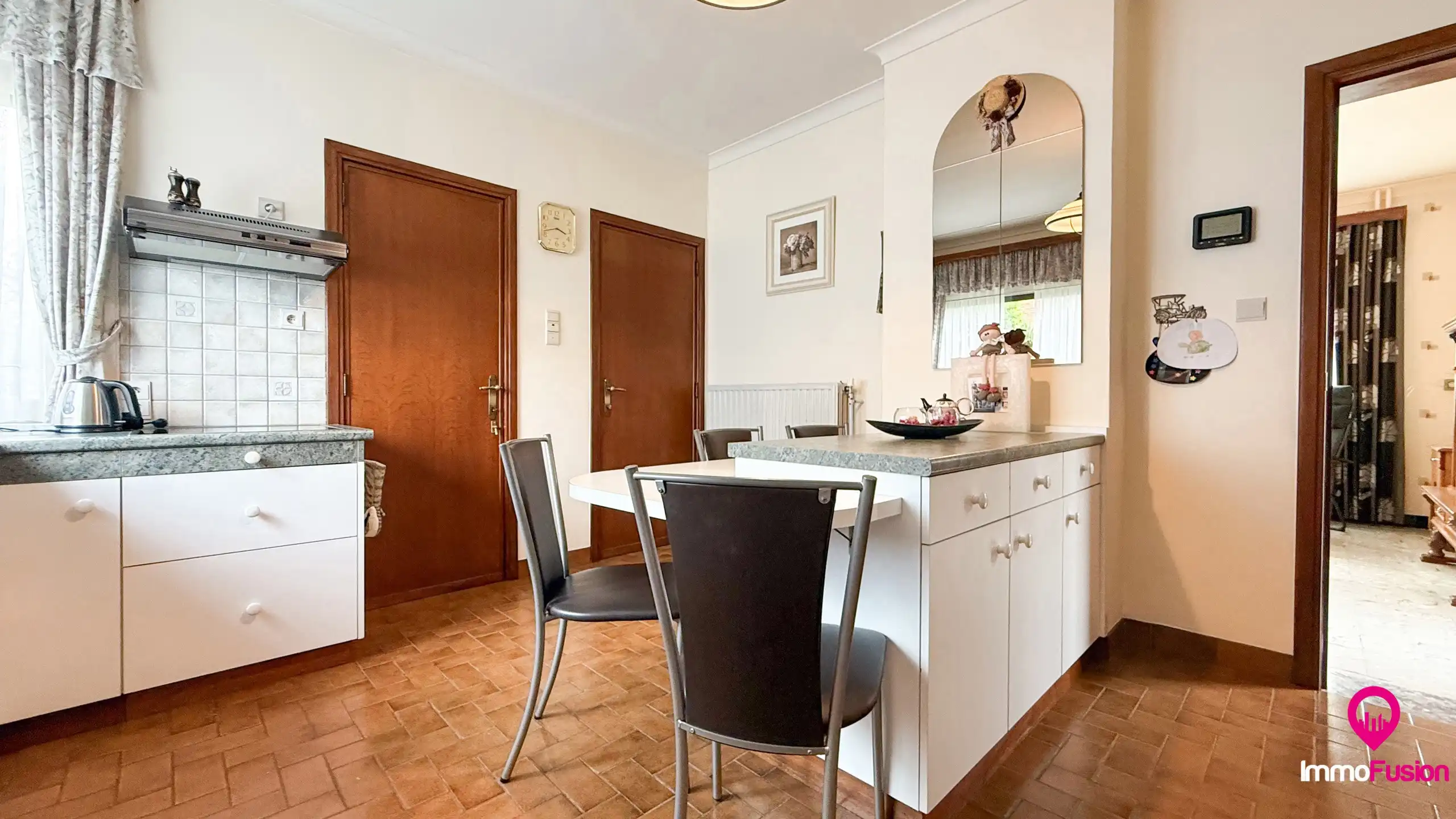 Rustig gelegen woning met riant perceel in Lummen! foto 11